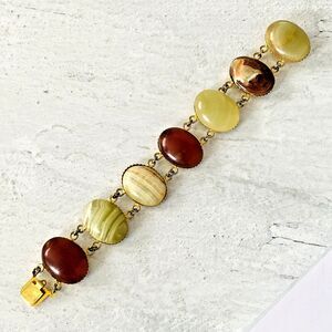 Vintage Italy Large Banded Chalcedony Cabochon Bracelet Green and Red Carnelian